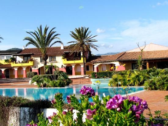 Liscia Eldi Resort 4* LUX